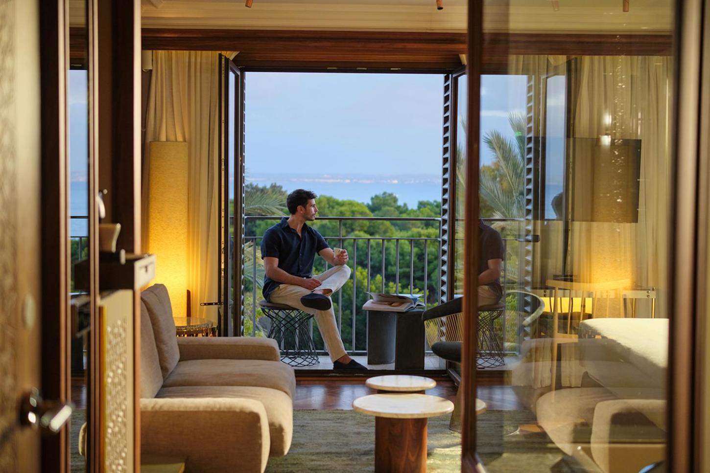 ホテル エリョレンク パルク デ ラ マル パルマ・デ・マリョルカ エクステリア 写真 A guest at the hotel