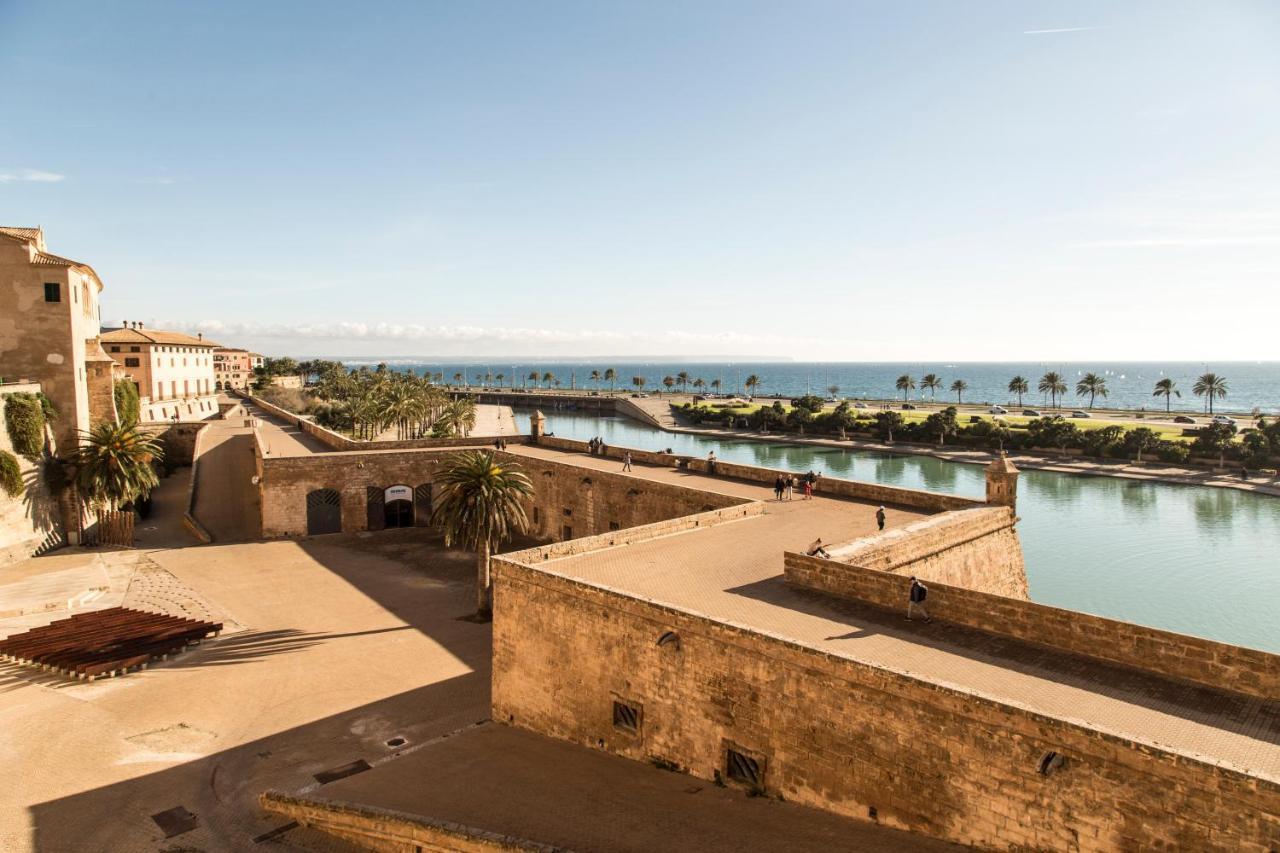 ホテル エリョレンク パルク デ ラ マル パルマ・デ・マリョルカ エクステリア 写真 View of the Fort of Mataró